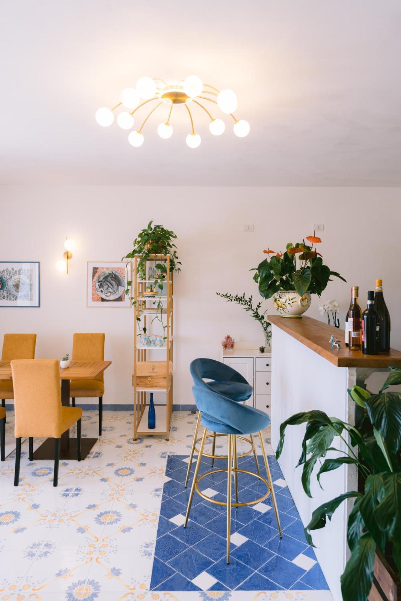 Hotel Zi'Ntonio Scala Bagian luar foto